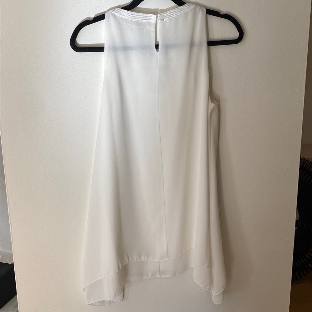 Max Studio Sleevless Eyelet Lace Embroidered White Blouse Size M - Picture 9 of 10
